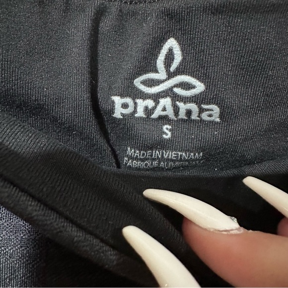 PRANA CAPRI DARK GREY LEGGINGS! SIZE SMALL! EUC! - Picture 5 of 5